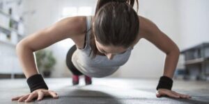 treino em casa ou academia